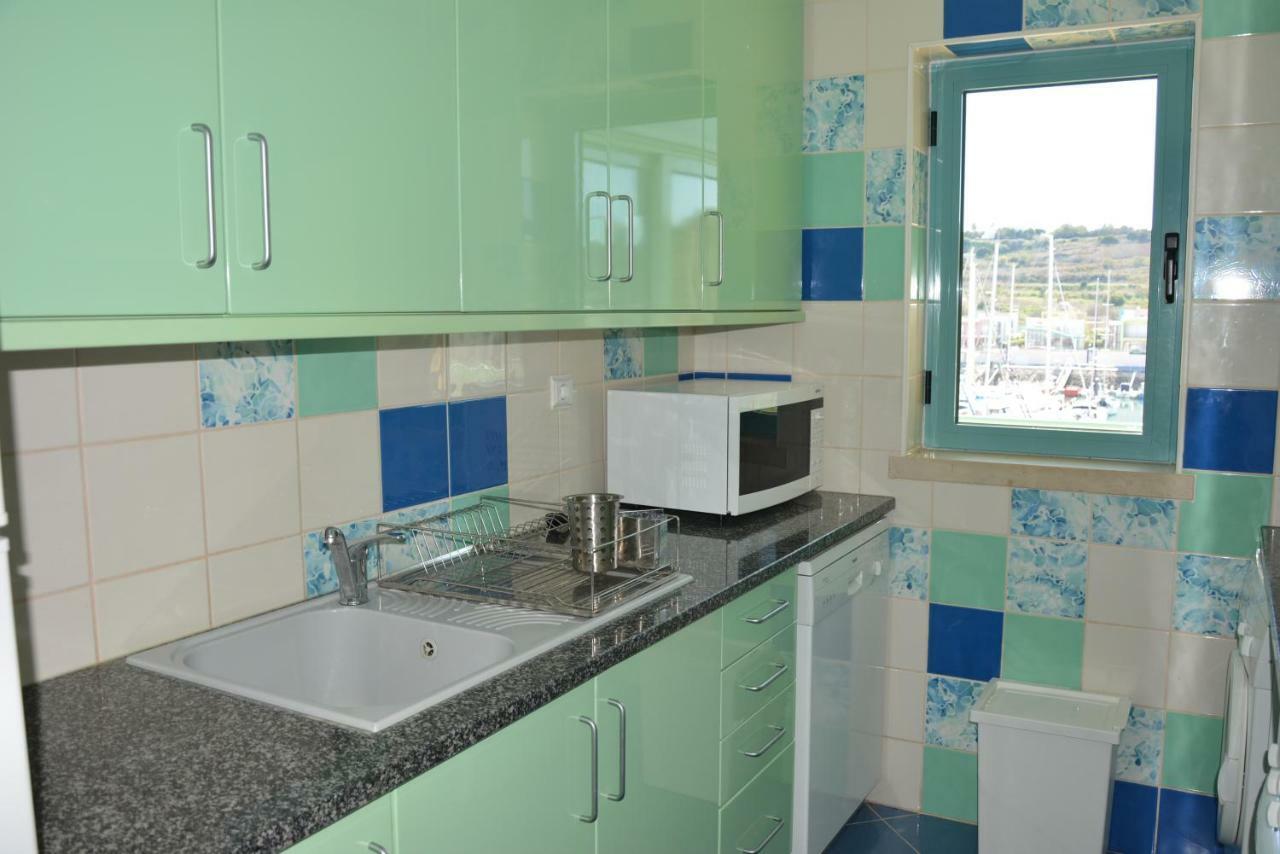Beautiful Apartment In Albufeira Marina エクステリア 写真